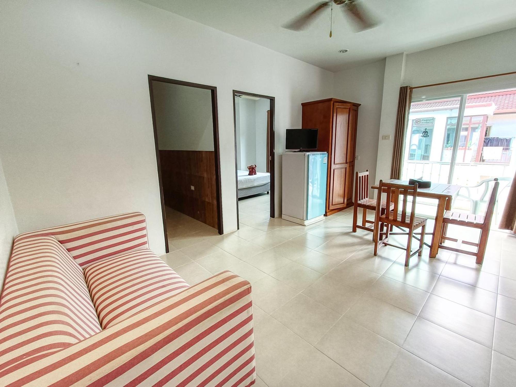 Sr Sea View Apartments Patong Room photo