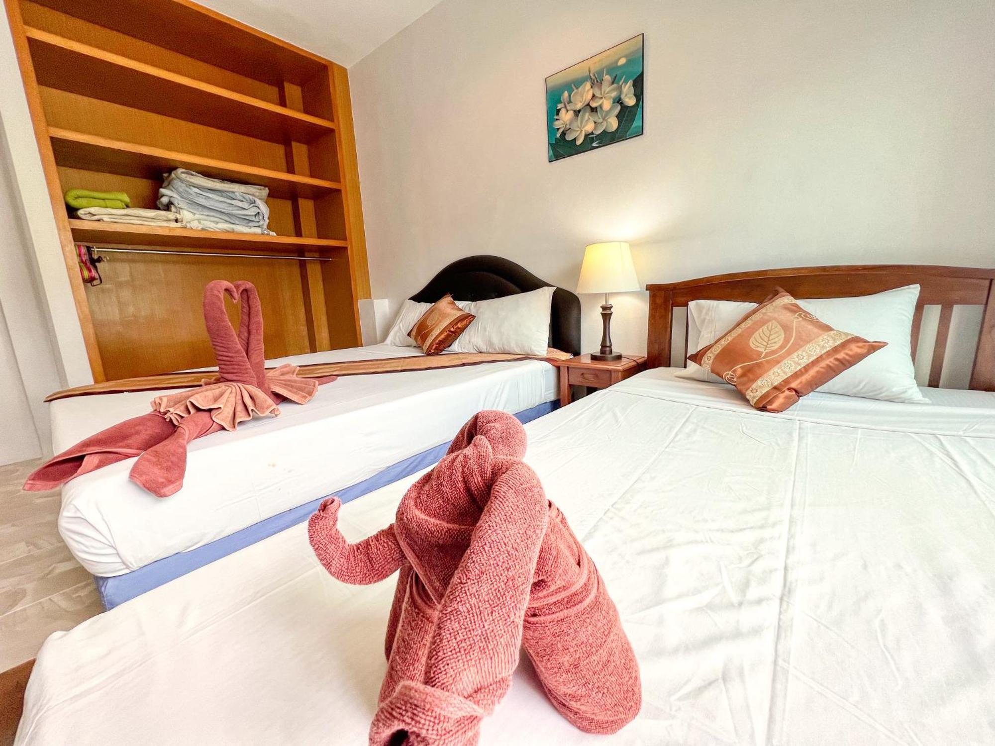 Sr Sea View Apartments Patong Room photo