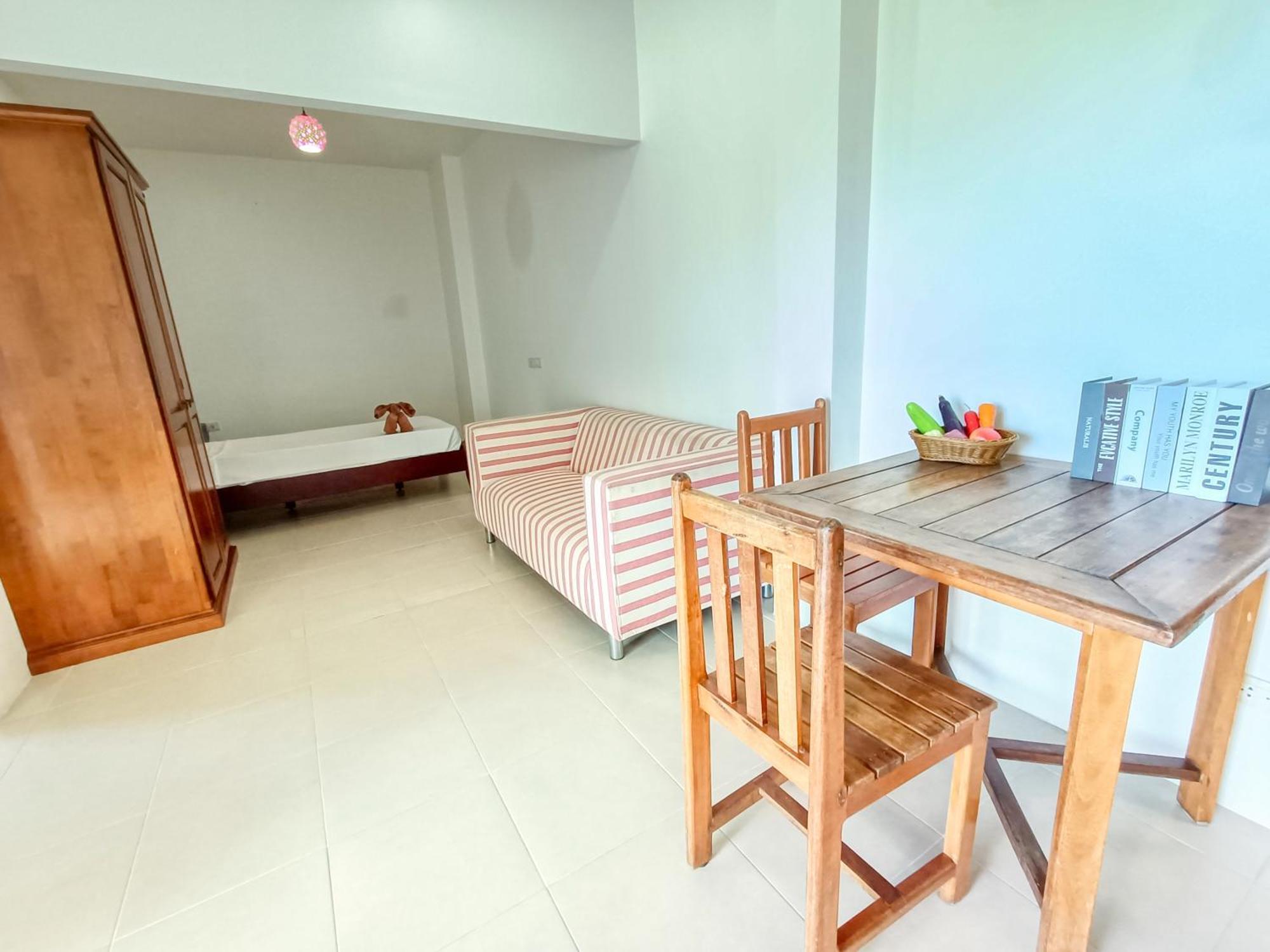 Sr Sea View Apartments Patong Room photo
