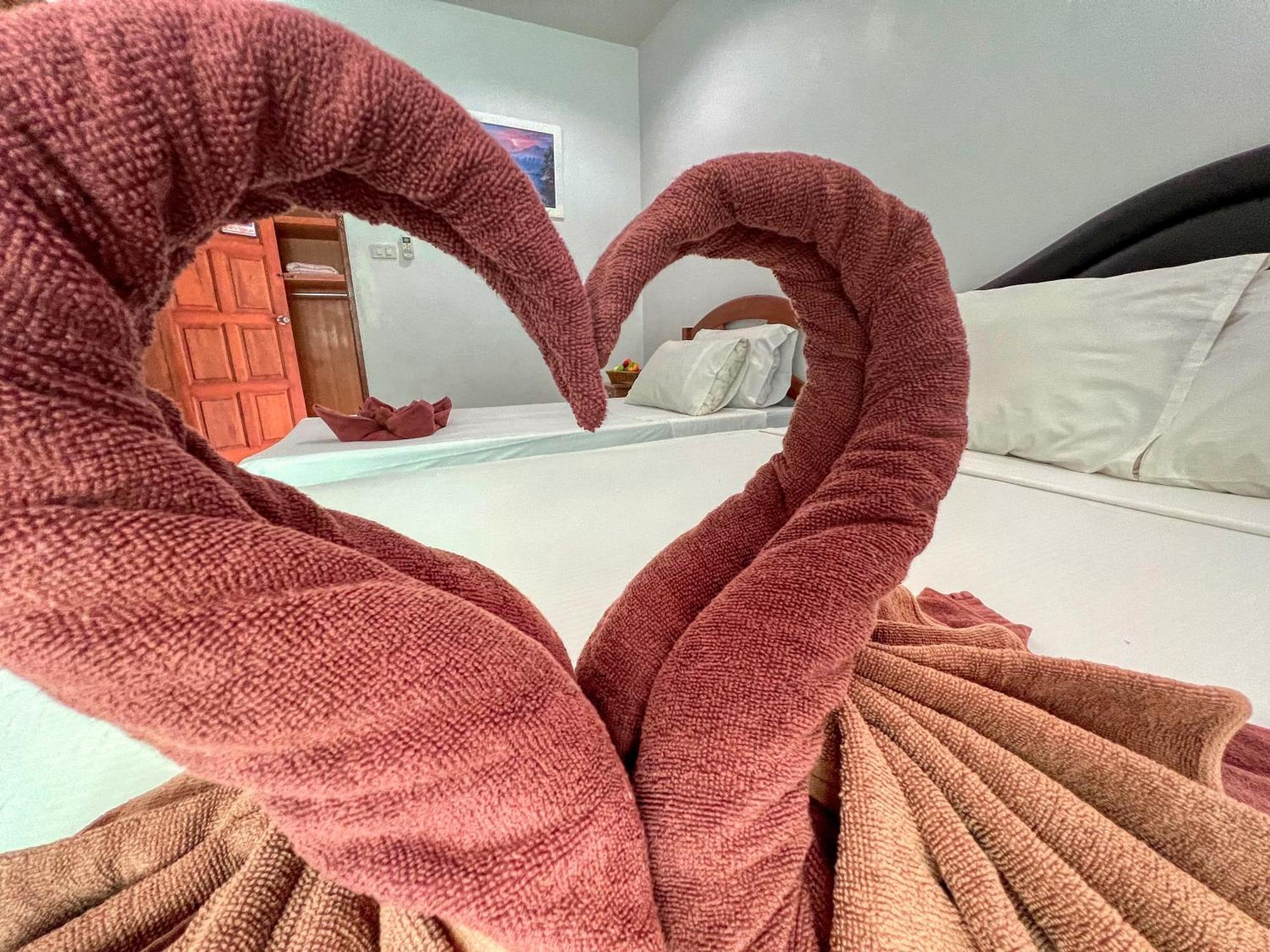 Sr Sea View Apartments Patong Room photo