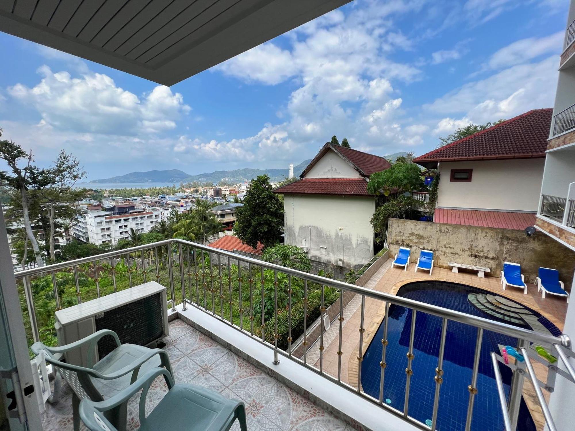 Sr Sea View Apartments Patong Room photo